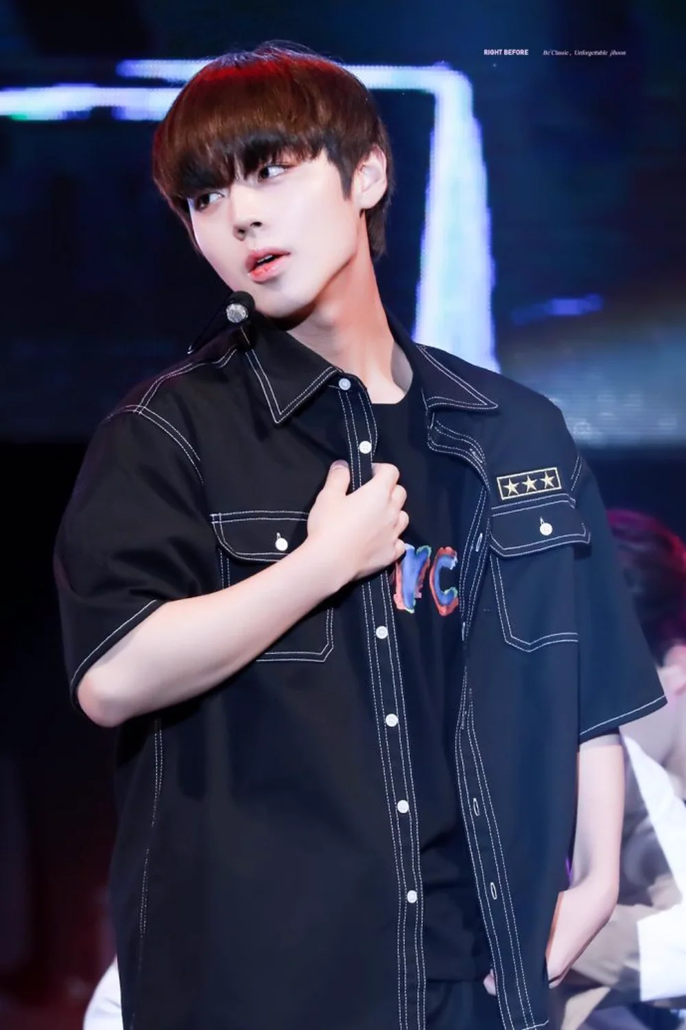 

Wanna one around PARK JI HOON with the 16th Paju College Green Concert denim shirt
