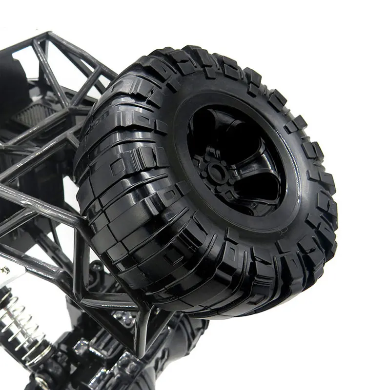 10_Flytec_6026E_RC_Alloy_Crawler