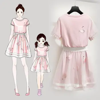 

2019 Summer Fashion Mother Daughter Dresses 2pcs Long T-shirt + Organza Skirt Family Matching Clothes Mommy and Me Clothes Set