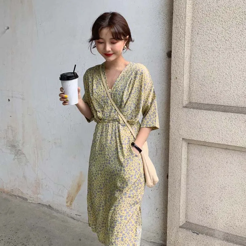 

Women Summer Dress Elegant Korean Vintage Loose Sexy V-neck Floral Long Dress Female Short Sleeve High Waist Casual Vestidos