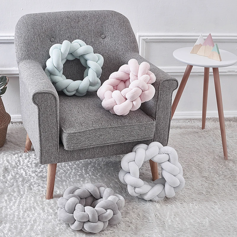 

Knot Ball Pillow Handmade Knot Creative Cushion Woven Cashmere Sofa Pillow Decoration Diameter 380mm