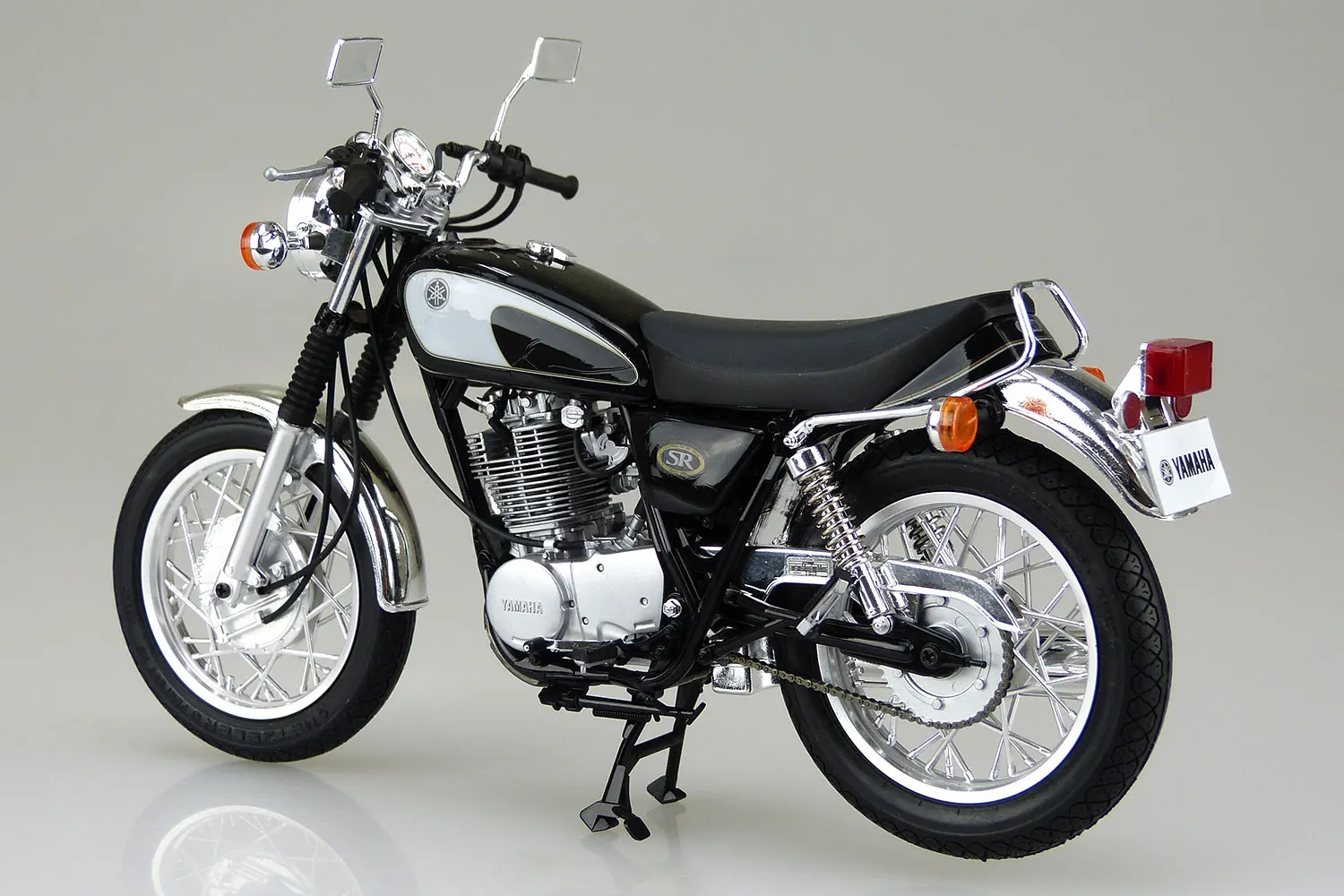 1/12 мотоциклы 96 Yamahr SR 400/500 05169|Наборы для сборки моделей| |