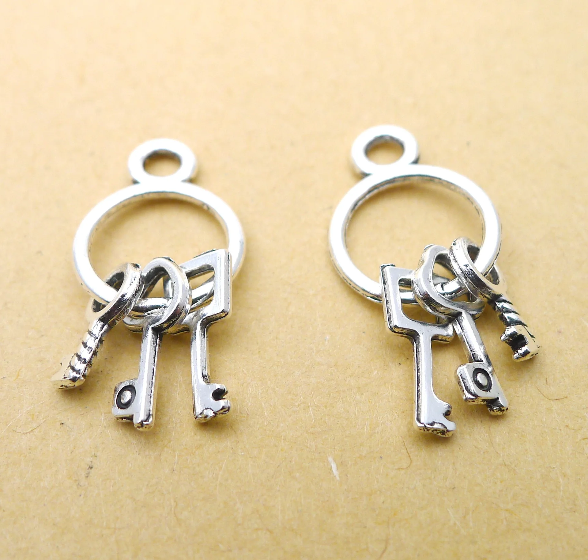 10pcs Charm small key rings pendant 25x13mm Antique silver Handmade