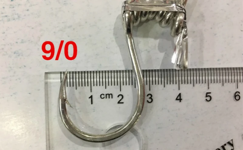 Anzol com Anel de Ferro Ganchos de Pesca Mustad Ganchos 10881 Ganchos Atum Iscas Jigbait Oceano Gaint Arenque Preto Fish Hooks Placa Jigging 9 High Quality Esporte e Lazer
