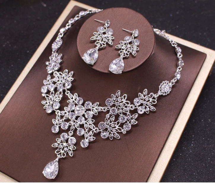 Nova Diversificada de Prata Noiva Coroas de Cristal Moda Pérola Cocar De Casamento da Rainha hiar Acessórios Jóia Do Cabelo Do Casamento Headpiece (15)