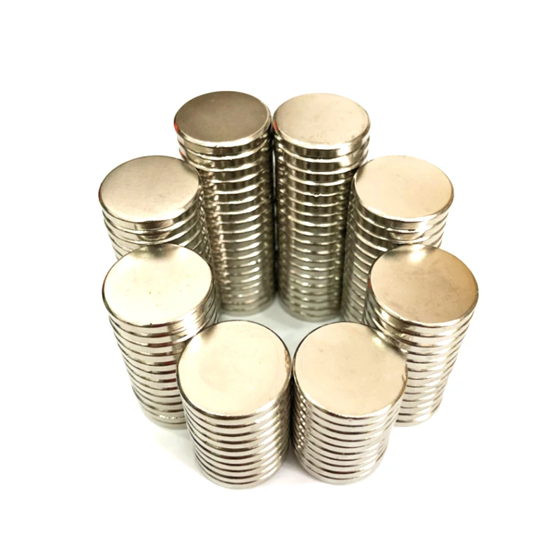 

Funelec 5pcs 20 x 3mm N35 Small Round Neodymium Magnet Mini Super Strong Rare Earth Fridge Permanet Magnet