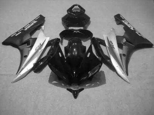 

Silver black Fairing kit for YAMAHA YZFR6 06 07 YZF R6 2006 2007 Injection mold YZF600 yzfr6 06 ABS Fairings Set+7gifts YZ39