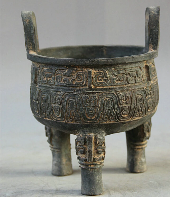 

Elegant old S1967 8" Old Ancient Chinese Bronze Folk 3 Foot Beast handle Incense Burner Censer statue (A0322) A0403