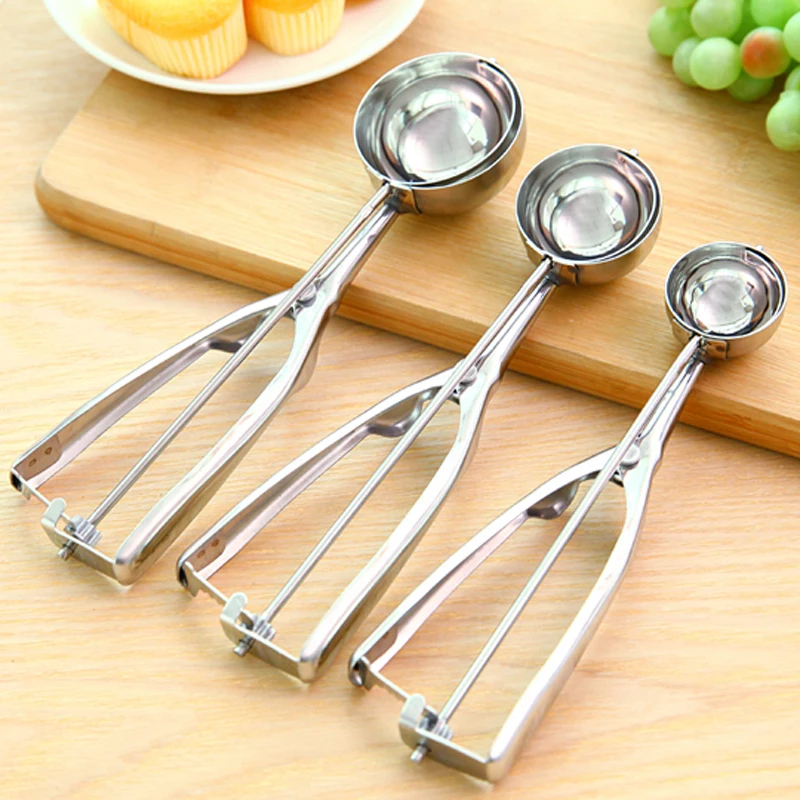 

3 Size Ice Cream Scoop Mash Potato Kitchen Tool Scoop Stainless Steel Spoon Spring Handle Kitchen Accessories 4cm/5cm/6cm