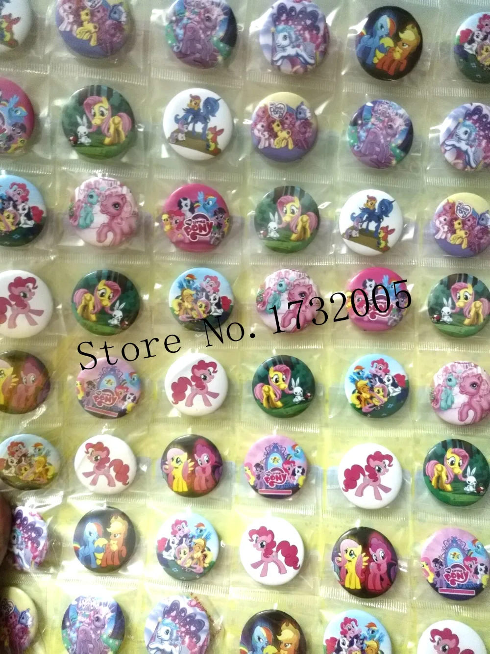 

New 48 pcs/set Cartoon unicorn Badge Button Pins Party Gifts Diameter 3 cm Free Shipping ZS-2