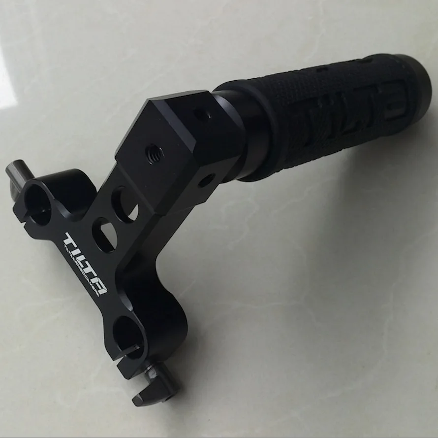 

Tilta DSLR Top Handle Handgrip with 15mm rod for DSLR Rig Camera support