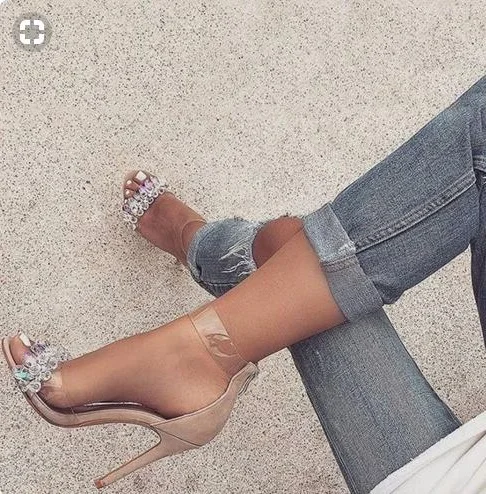 

Sexy PVC Transparent Ankle Strap Sandals Crystal Embellished High Heel Sandals for Women Cut-out Back Zipper Cage Shoes Big Size