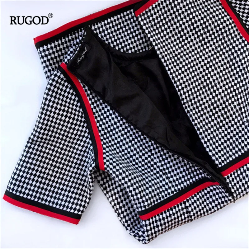 Женское твидовое платье Rugod серое с круглым вырезом и коротким рукавом лоскутное