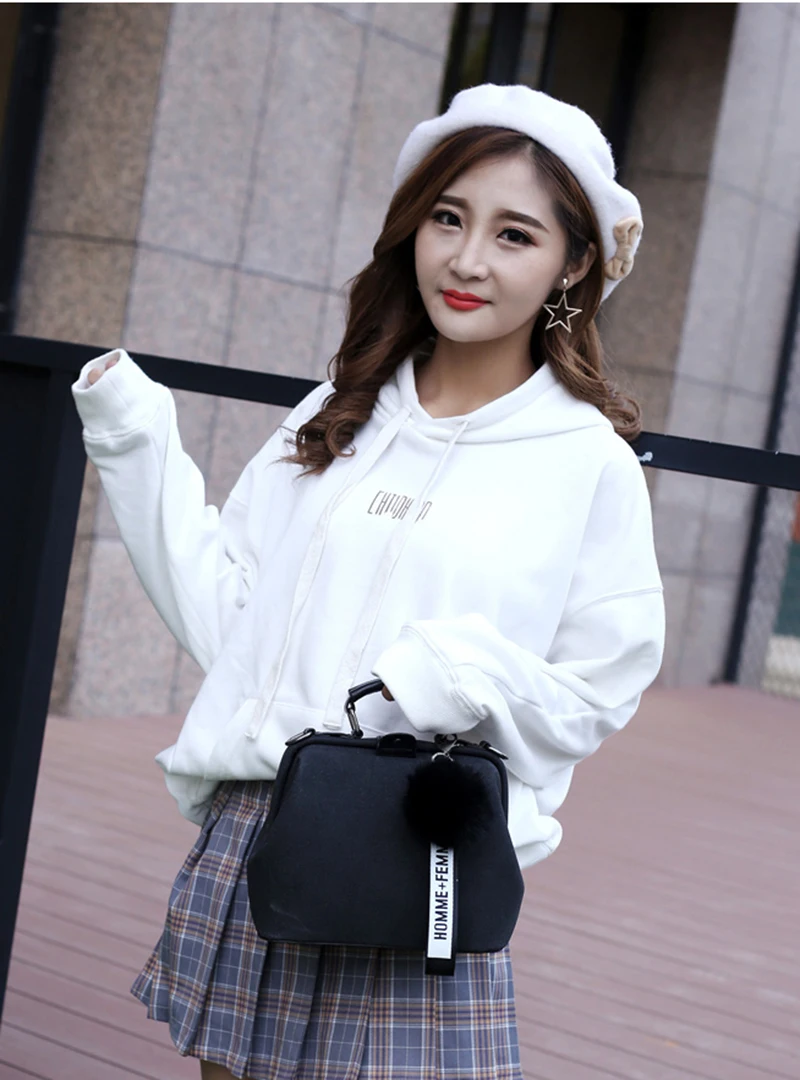 Women Shell Handbag PU Female Shoulder Bag Fashion Luxury Handbags Crossbody Messenger Bags Lady Pompom Clutch Bolsa SS0393 (1)