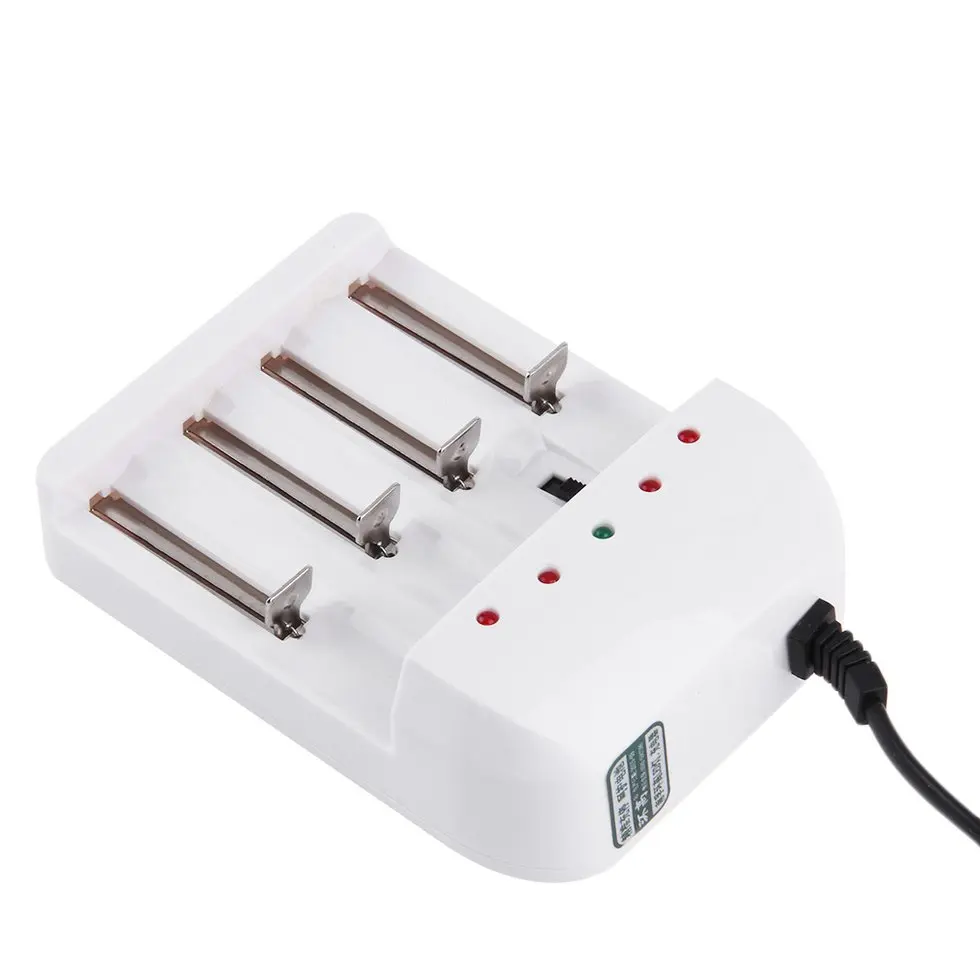 

10PCS Universal 4-Slot US Plug Ni MH/Ni Zn/lithium iron Battery Charger