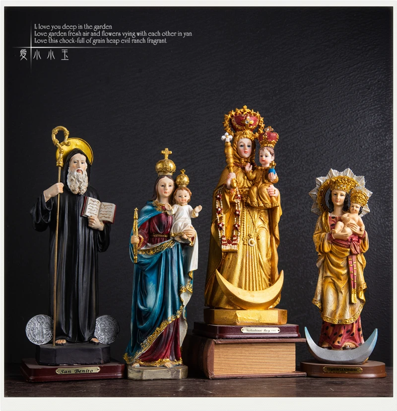 

Gold Virgin Mary Jesus Christian Benedictine Monk Almudena Madonna's Main believer decoration