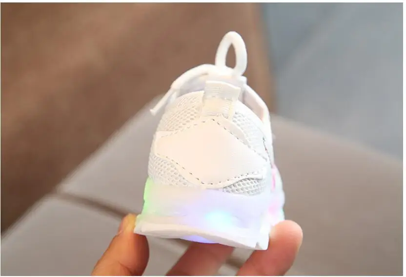 QQ20180818083320
