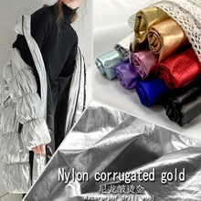 1,5*1 м нейлон гофрированный золотой пуховик ткань хлопок костюм много цветов на выбор золото и серебро гофрированная тонкая нейлоновая ткань