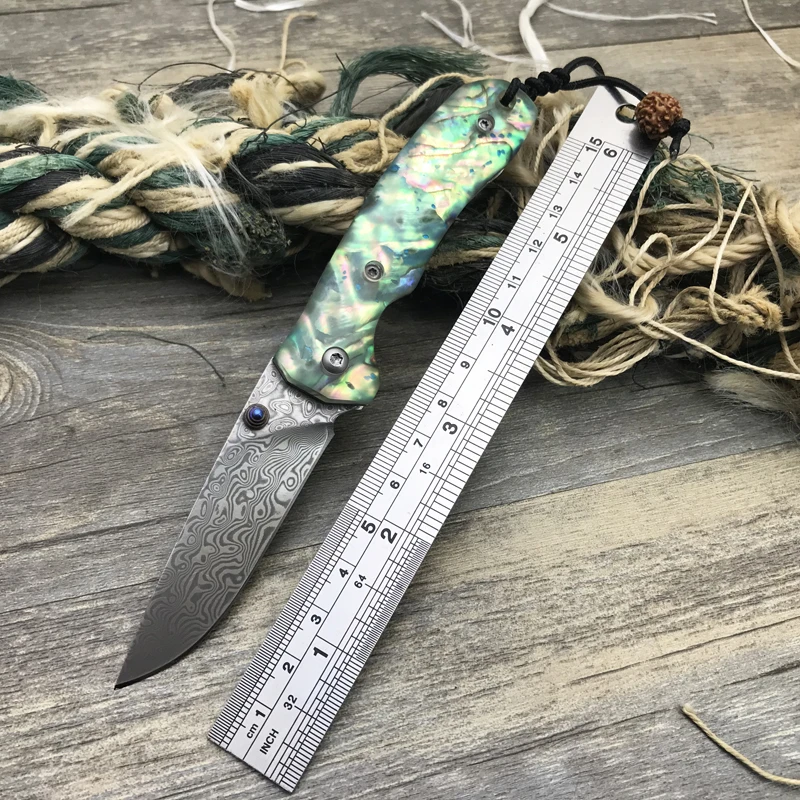 Damascus steel Tactical Folding knife Sandalwood handle climbing