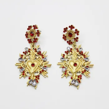 

2017 Europe fashion luxury baroque red vintage statement gem crystal luxury women earring gifts 370