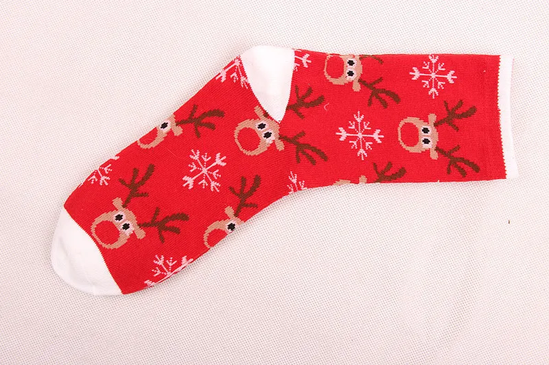 Новая распродажа, хлопковые носки с Санта-Клаусом и снеговиком, женские гольфы с рисунком лося и снежинки, повседневные рождественские женские теплые носки с принтом для взрослых