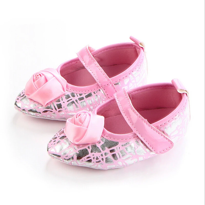 Мода для маленьких девочек принцесса Обувь кожаная для девочек 3D цветок острый носок платье партии Детская летняя обувь на Плоском Каблуке