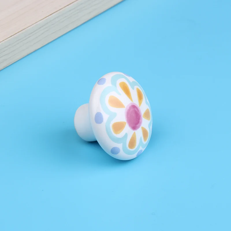 Puxadores جديد الكرتون السيراميك مجلس الوزراء درج مقبض الاطفال خزانة خزانة مقابض مضمد تسحب مقبض أثاث الأطفال لطيف