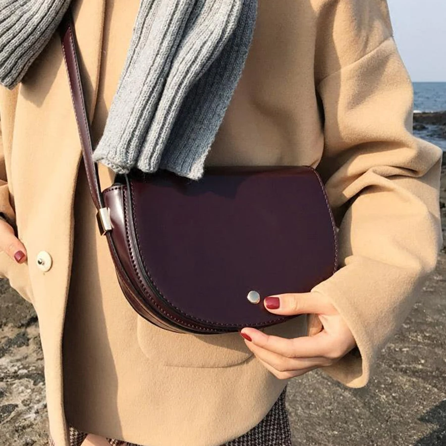 

Casual Saddle Crossbody Bag Women Semicircle PU Leather Handbags Luxury Solid Shoulder Messenger Bags 2019 Sac Purse Luxury INS