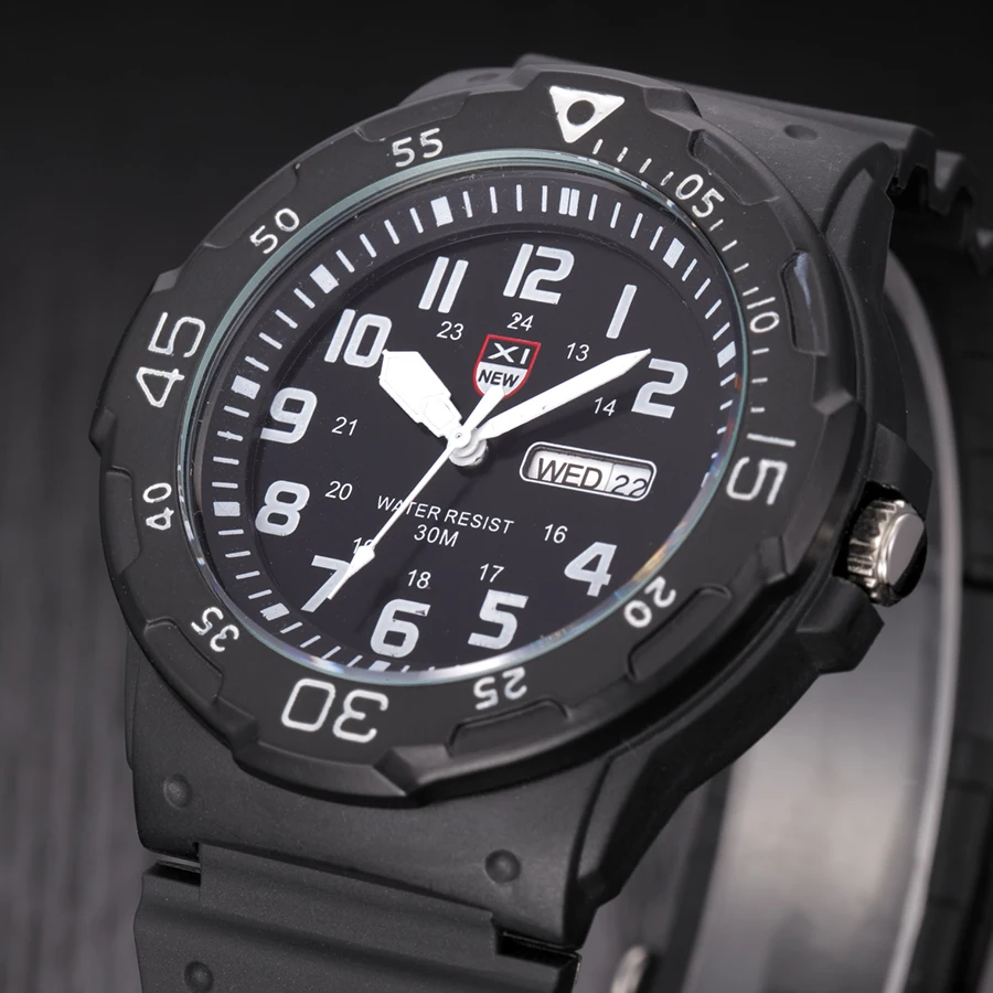 

XINEW Japan movt Quartz Watches Mens Fashion Waterpoof Rubber Band Casual Day Date Calendar Watch Boy Student Father's Day Gift