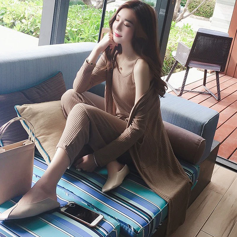 

Pregnant women's autumn suit fashionable style 2018 new fashion mothers knitted pregnant women's sweater jacket three-piece