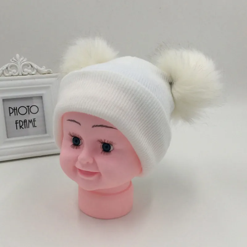 pom pom hat (11)