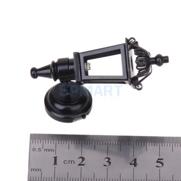 Dolls House Furniture Black LED Wall Lamp & Floor Rug Cover Carpet for 1/12 Dollhouse Miniatures