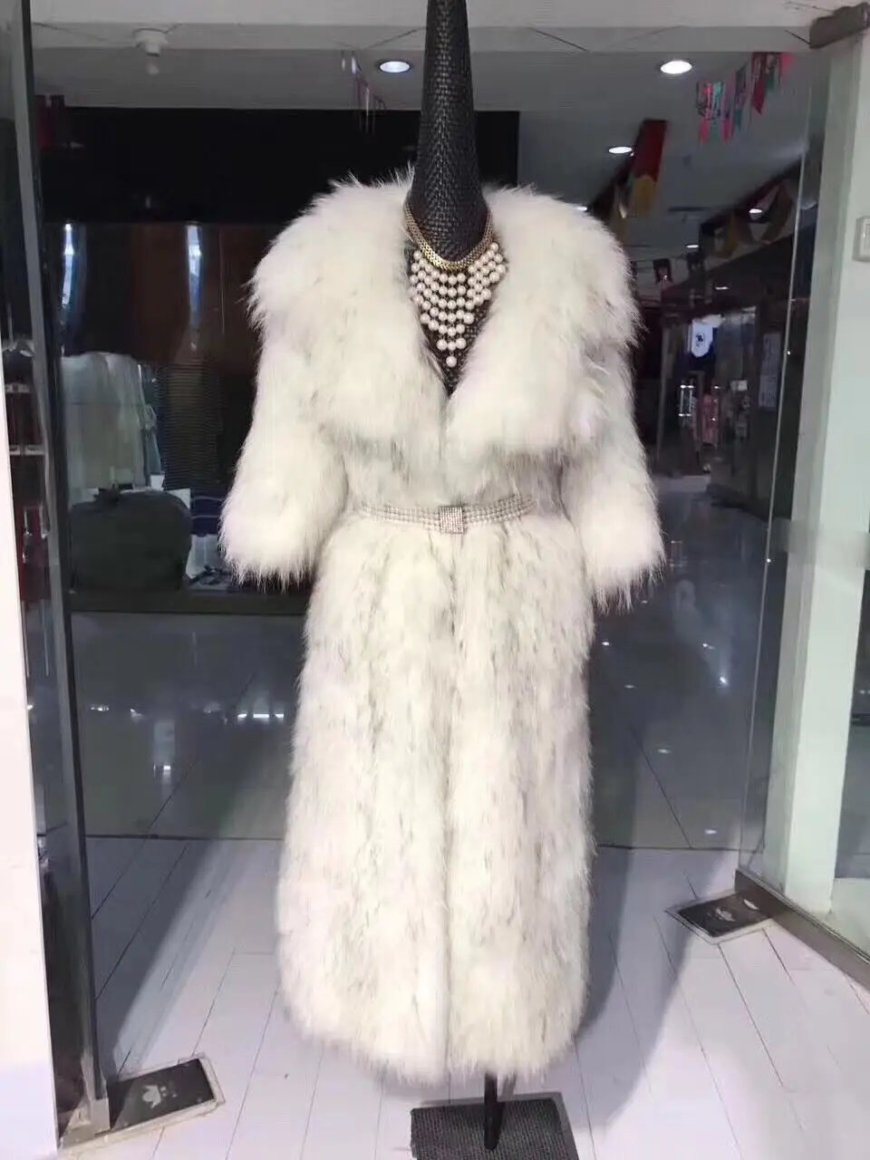 Зимнее модное пальто с натуральным мехом высокого качества, вязаное натуральным лисьим мехом, длинное пальто для женщин, зимние толстые теплые модные куртки - Цвет: Белый