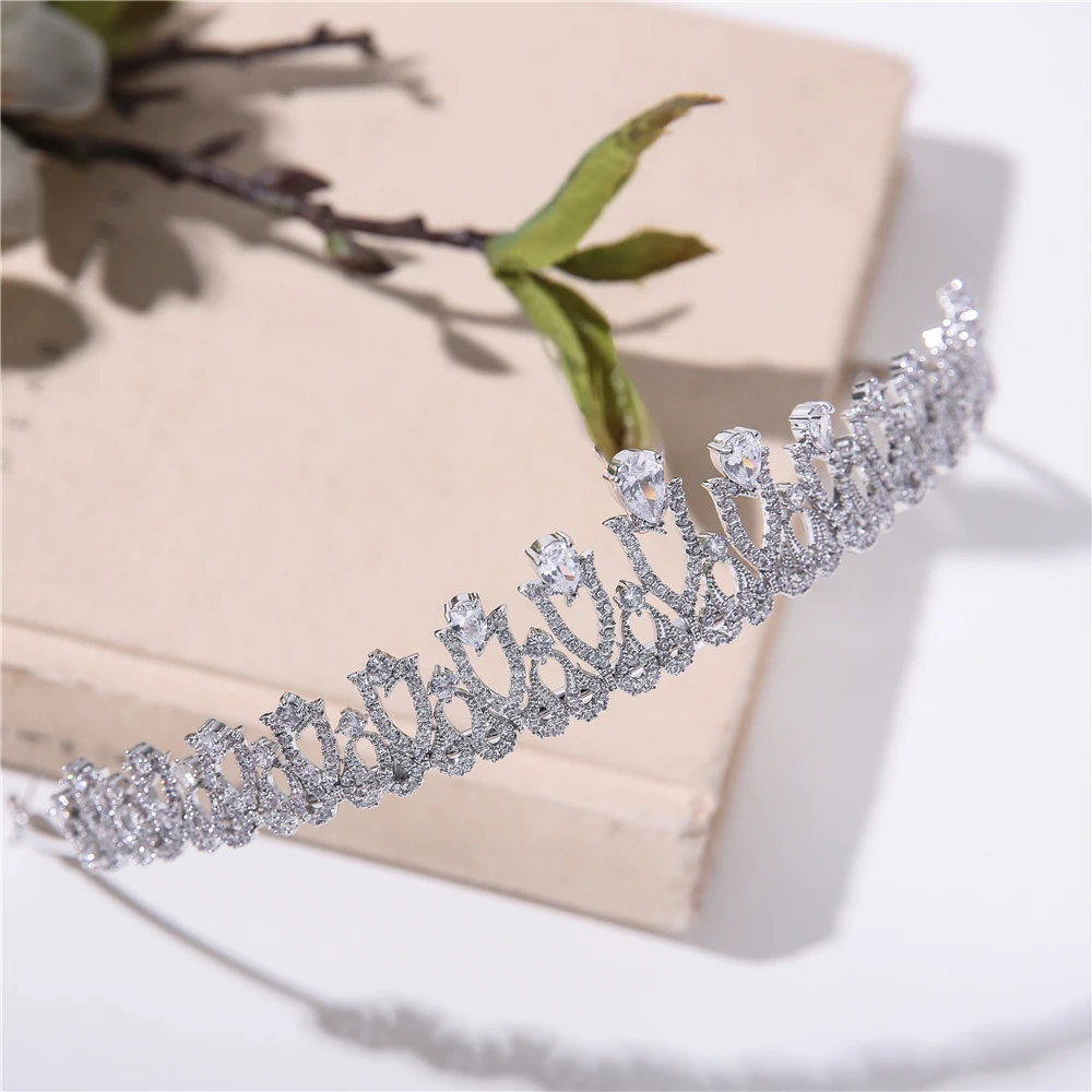 

Parmalambe Delicate Petite Zircon Clusters Lush Hair Tiaras Bridal Headpieces Crown Wedding Hair Accessories tiara de noiva