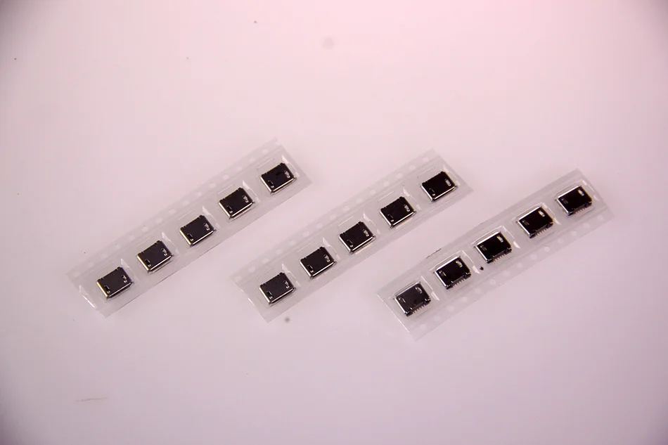 Micro USB Connector (1)