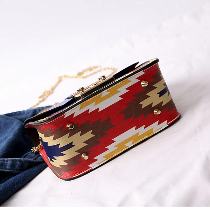 Women Shoulder Bag 2017 Fashion New Lock Messenger Bags Famous Brand Summer Style Small Flag Colorful Female Chain Bag