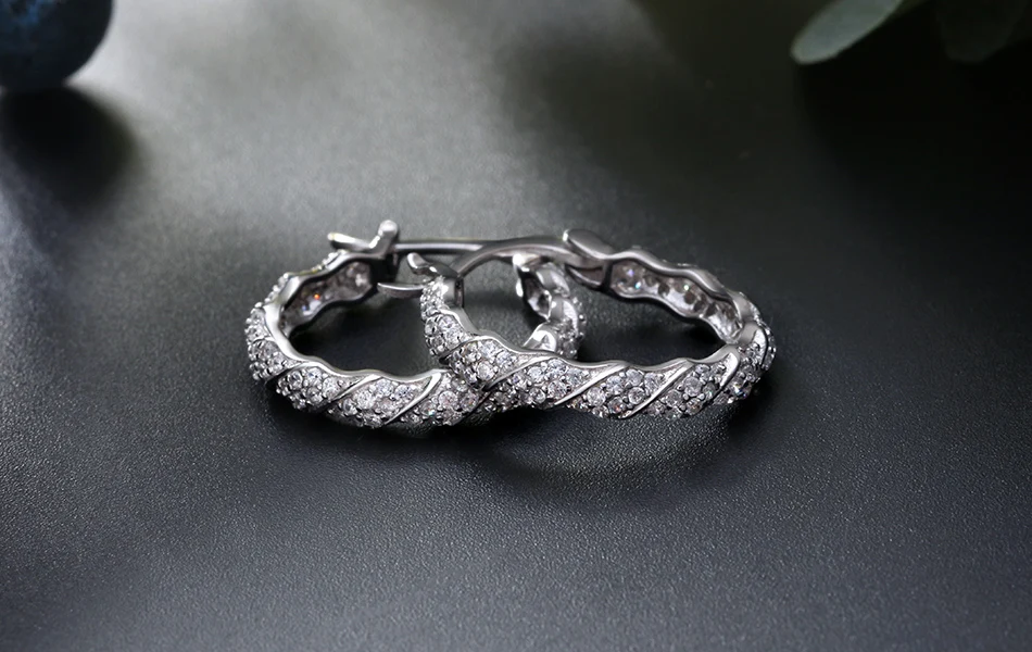 SE81-SCENE-IMG_6917-R