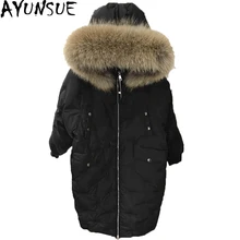 Женский пуховик, большой натуральный мех енота, зимняя парка с капюшоном, повседневное свободное белое пуховое пальто, длинная теплая верхняя одежда до колена, ST320