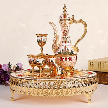 

Russian European style wine glass liquor hip flask wine set creative alloy old hip flask wine glass gift set for wedding