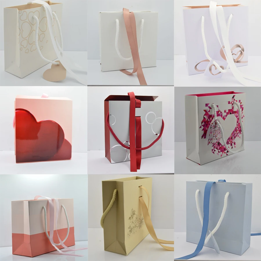 

Wholesale 10Pcs 9 style brand High-Quality Valentine's Day style Paper Gift Bag Original Pan Jewelry Box Packaging Bag Shop