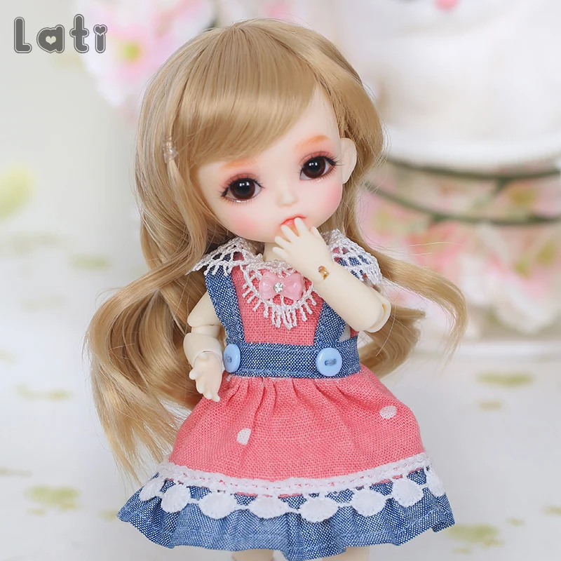 

1/8 BJD 16CM Doll toys Top Quality Chinese Doll BJD Ball Joint Doll for girls Including makeup and clothing Linachouchou