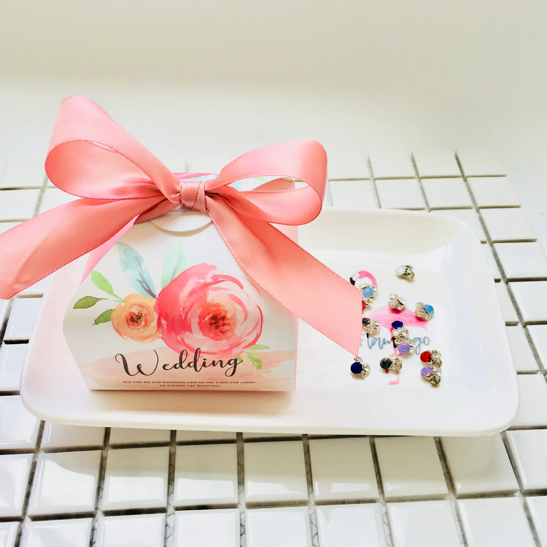 Новые свадебные сувениры и Подарочная коробка, бумажная коробка для конфет для вечеринки в честь Дня Рождения, Рождественского украшения, подарочные пакеты - Цвет: Мятно-зеленый
