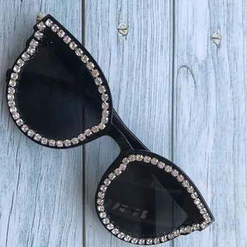 

Luxury Diamond Women Sunglasses Cat Eye Designer Black Female Eyewear Big Lens Letter Sun Glasses Cheap Gafas de sol