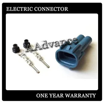 

2 Pin Male Injector Plug With Terminals and Rubber Seals
