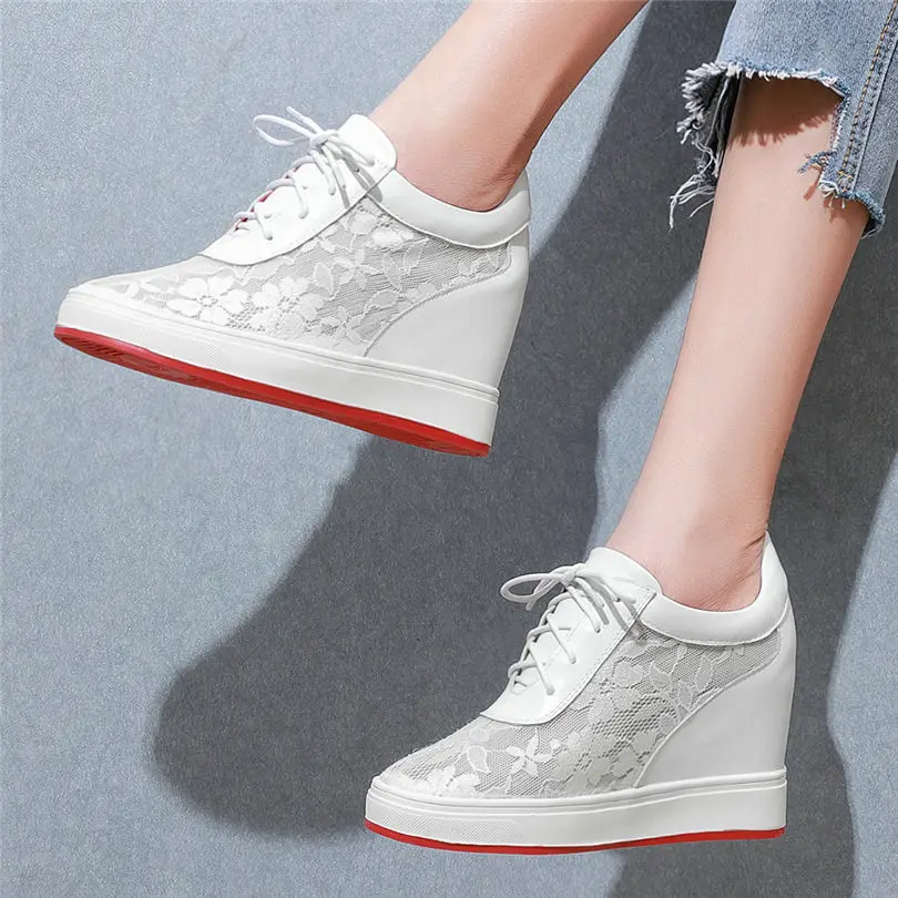 NAYIDUYUN/Теннисные кроссовки в стиле панк; женские дышащие туфли на танкетке из коровьей кожи; вечерние туфли-чашечки на платформе; летняя повседневная обувь на высоком каблуке