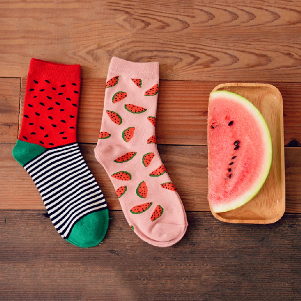 веселые носки.