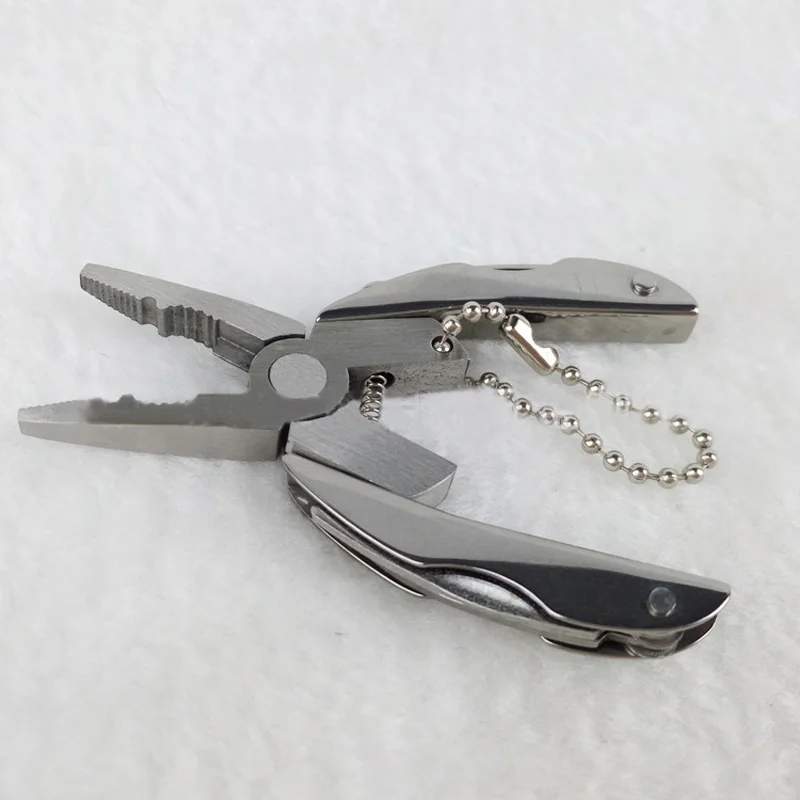 

Foldable Stainless Steel Multi-function Plier Screwdriver Knife Outdoor Tool With Keychain & Bag for Home Clothes Garden Plants