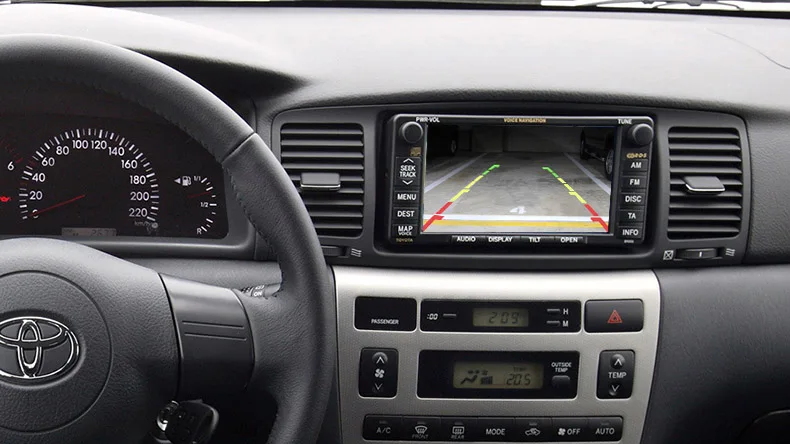 toyota_corolla_5-door_3