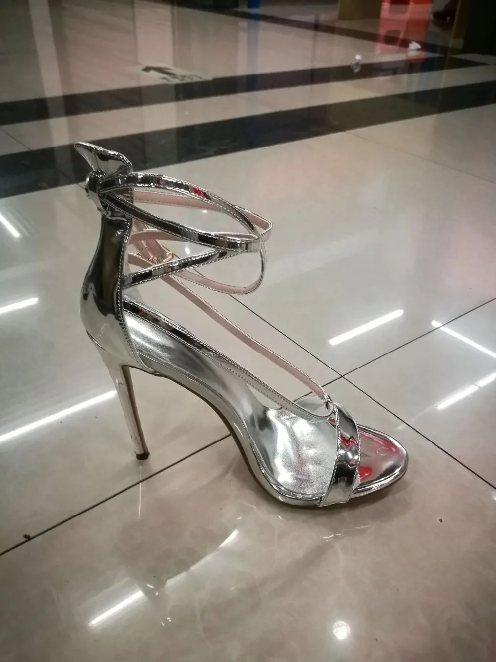 Oro Tacco Alto Sandali Delle Donne Marche di Base Signore di Stile Classico  Cinturino Posteriore Tacchi Argento Sexy Tacchi A Spillo Scarpe Estive -  AliExpress Shoes