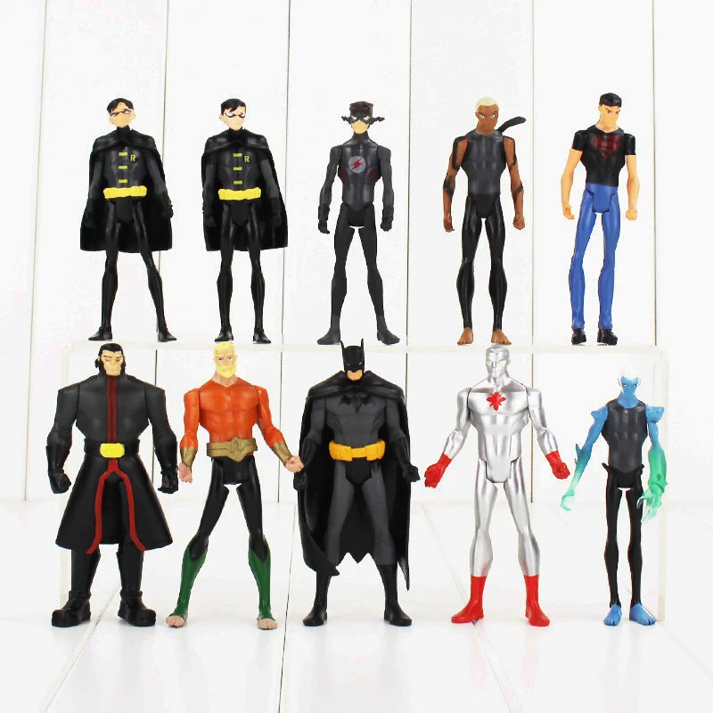 

10pcs/lot 12cm Superman Action Figures Batman Green Lantern Aquaman The Flash Dolls PVC ACGN figure Toys Brinquedos